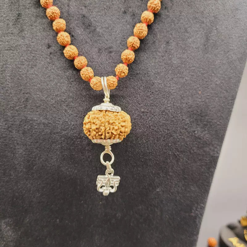 8 Mukhi Rudraksha Kavach | Ashta Mukhi Rudraksha for Jap, Meditation & Devotional Practice | Yashvriddhi